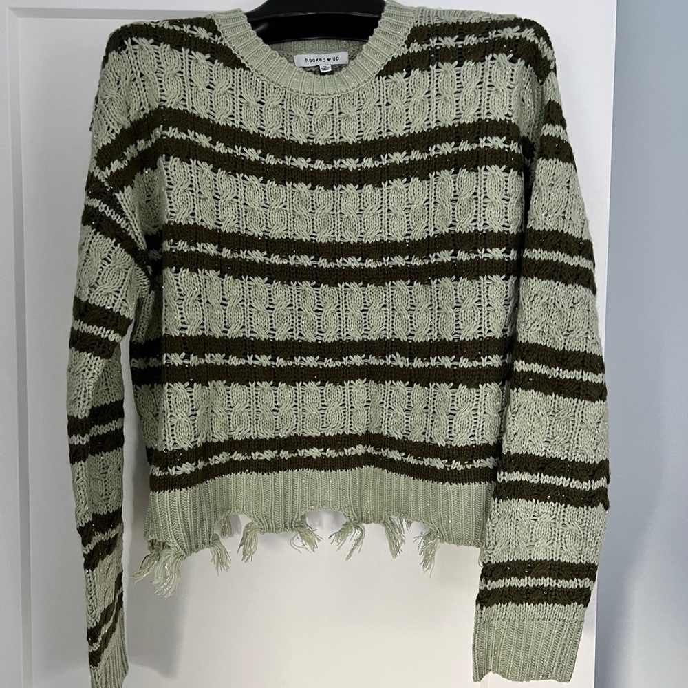 NWT Hooked Up by IOT Distressed Mint Green Sweater